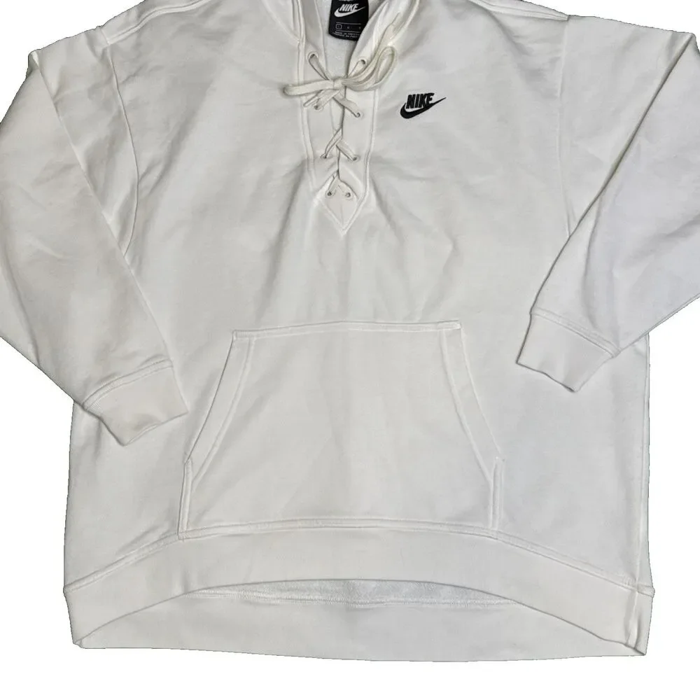 Nike women white